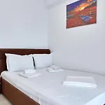 1 Mng Tomis Promenada Mamaia Nord 那沃达利