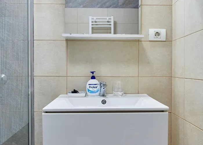 Апартаменты 1 Mng Tomis Promenada *