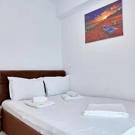 Apartment 1 Mng Tomis Promenada