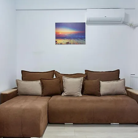1 Mng Tomis Promenada Apartment