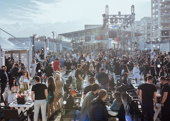 1 Mng Tomis Promenada